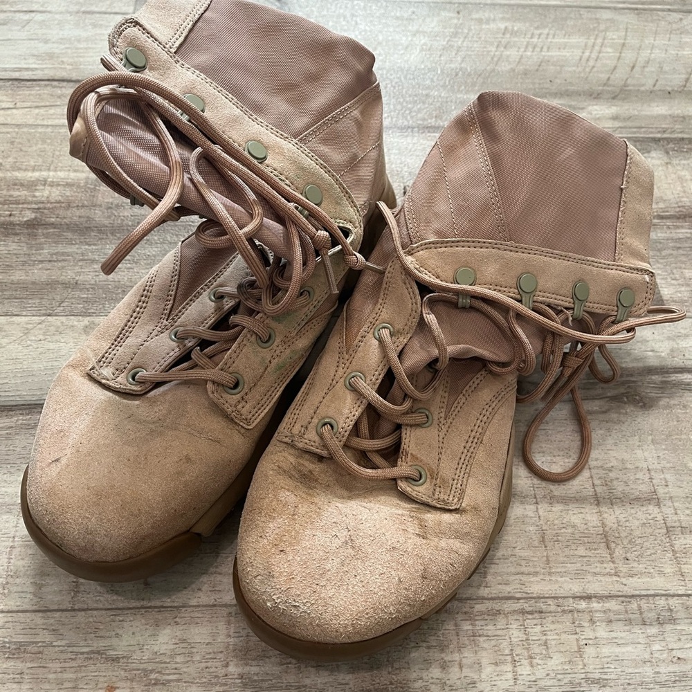 Nike SFB Tactical Boots